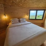 Logis Crozas Le Mousseron Orientable Guest house 3*