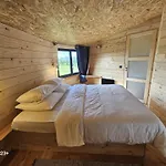 Logis Crozas Le Mousseron Orientable 3*