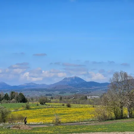 Logis Crozas Le Mousseron Orientable Pensionat 3*