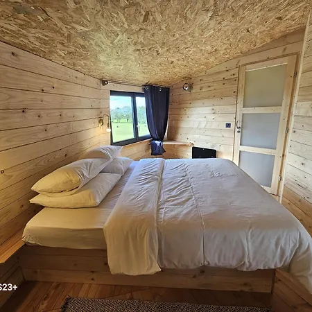 Logis Crozas Le Mousseron Orientable 3*
